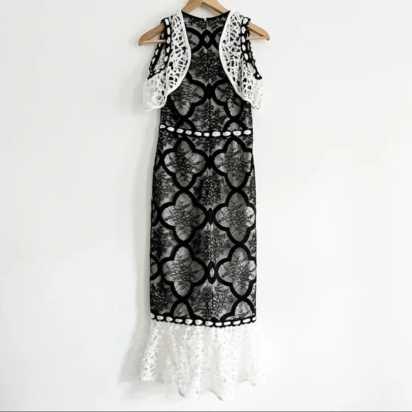 Alexis Emily Black and White Lace Ruffle Cap Sleeve Midi Dress with Side Slit XS - Picture 11 of 16
